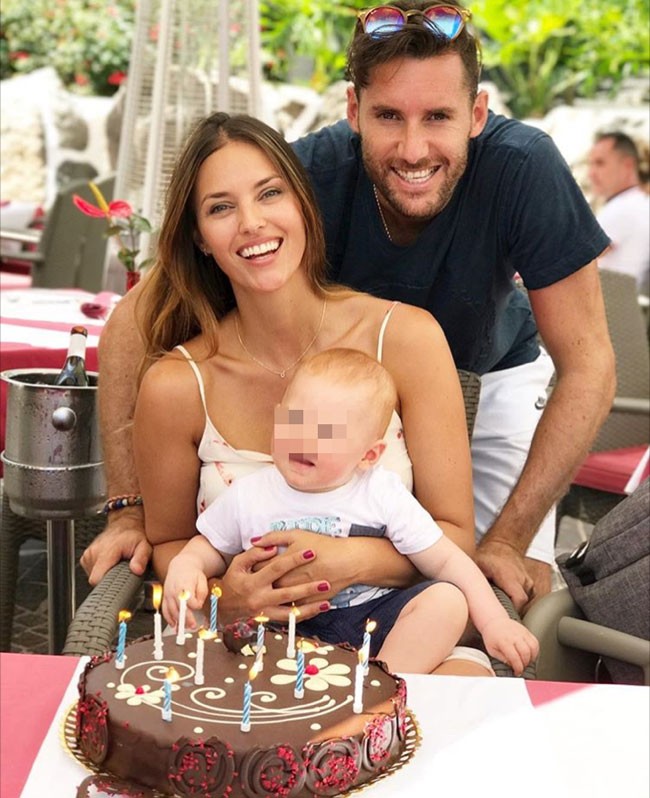 una-familia-muy-feliz