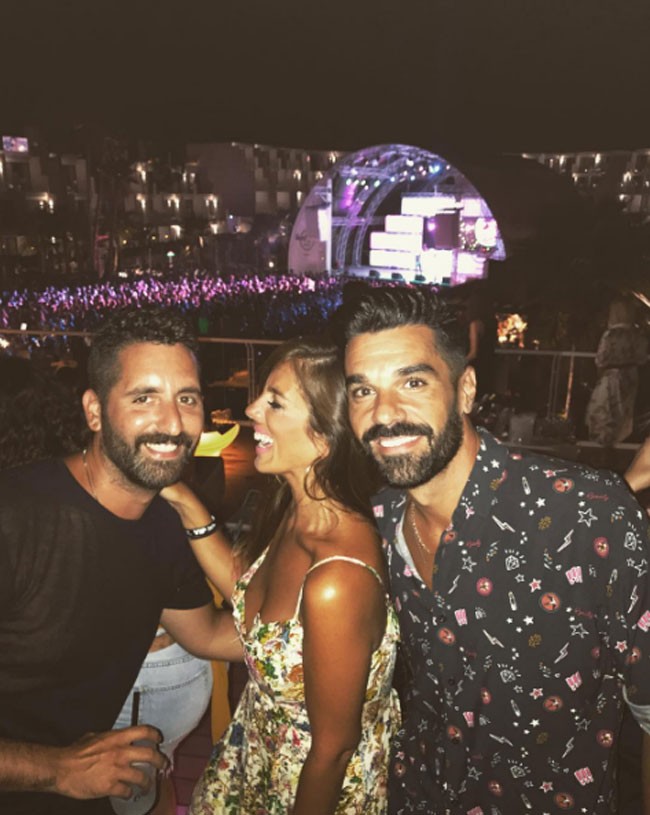 viaje-a-ibiza-con-amigos