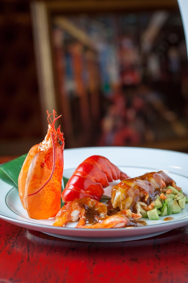 Bogavante-The-One-con-jengibre-y-cebolla-(2)