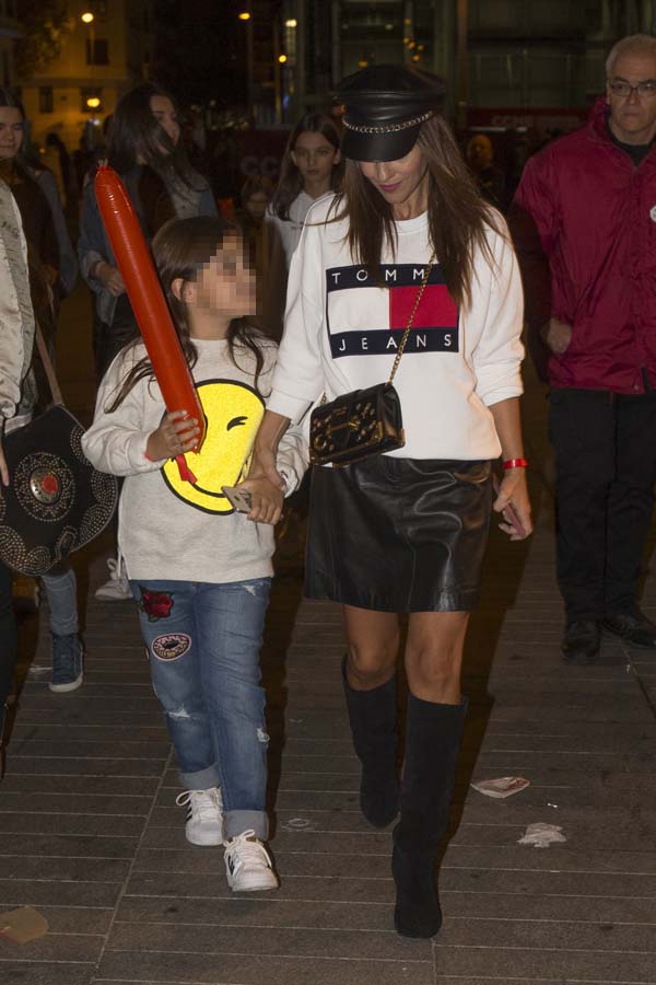 un-look-de-noche-para-un-concierto