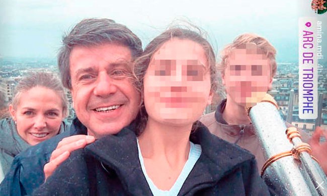 cayetano-y-genoveva-orgullosos-padres