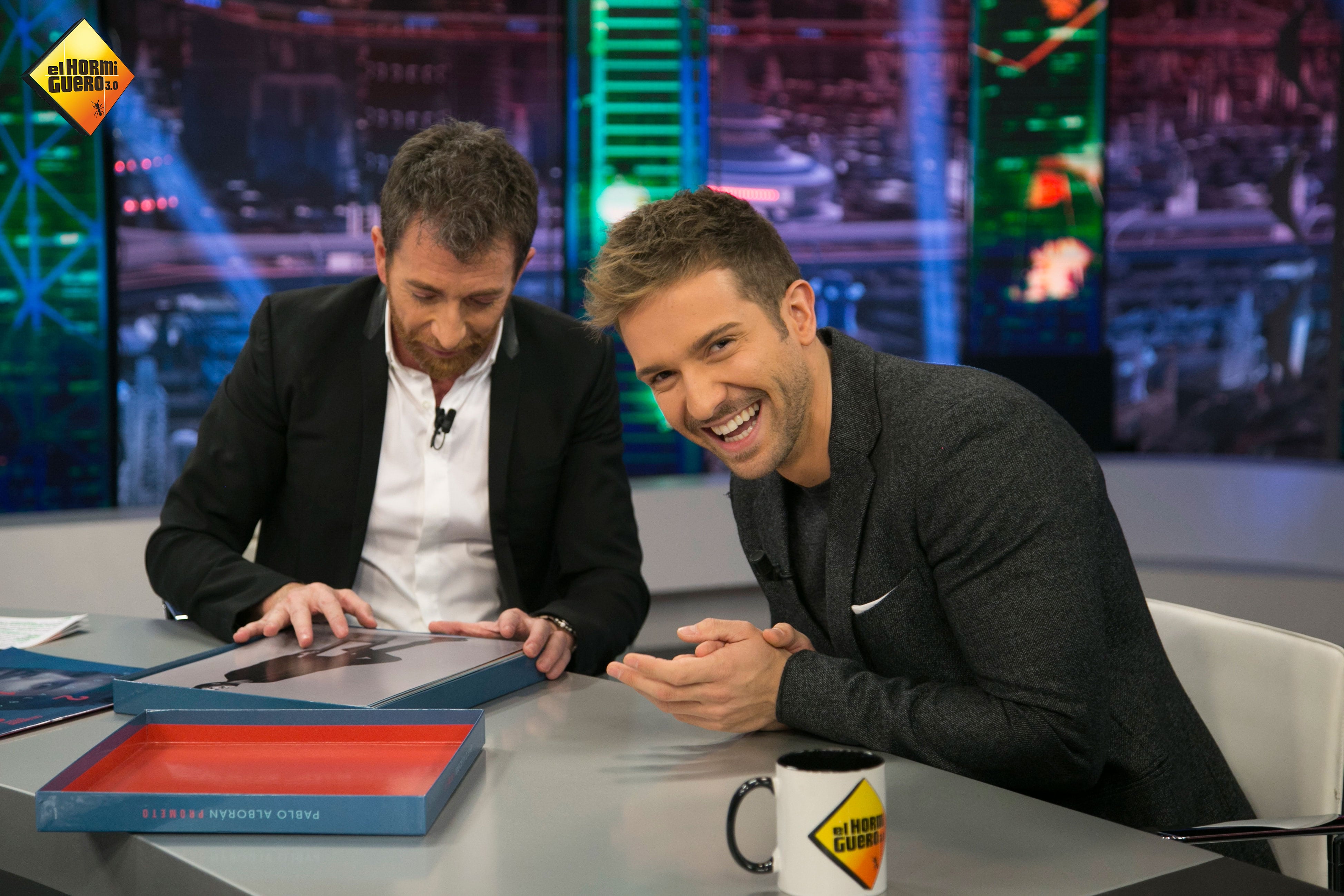 pablo-alboran-luce-nuevo-imagen-con-biogote