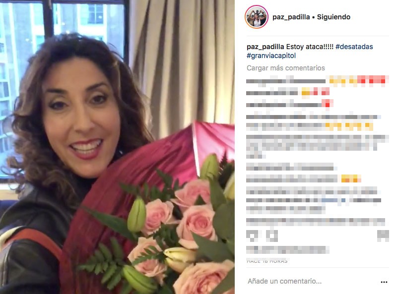 paz-recibio-un-ramo-de-flores-de-su-esposo