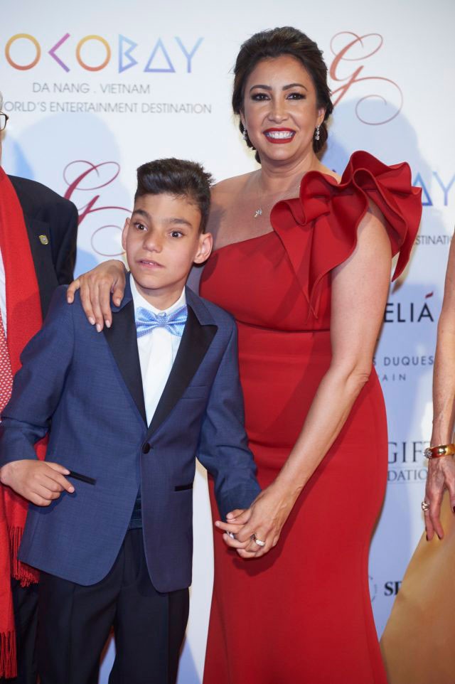 adrian-ha-conquistado-el-corazon-de-muchos-famosos