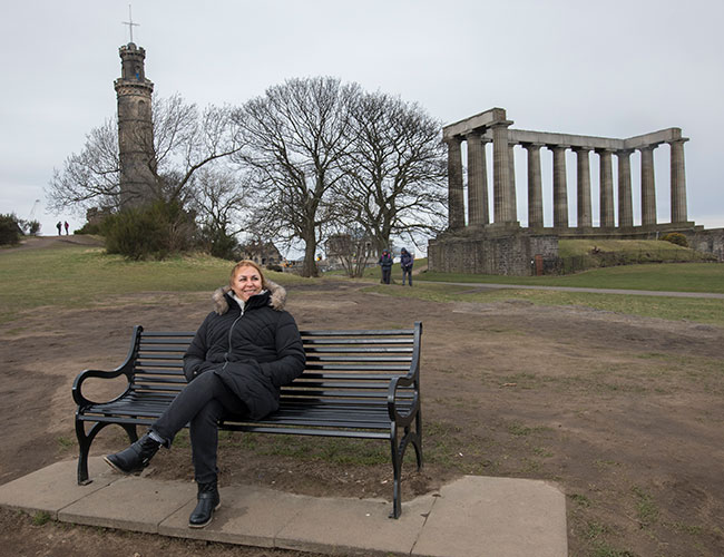 la-escritora-se-ha-inspirado-en-escocia-para-su-coleccion-de-novelas-sobre-las-guerreras