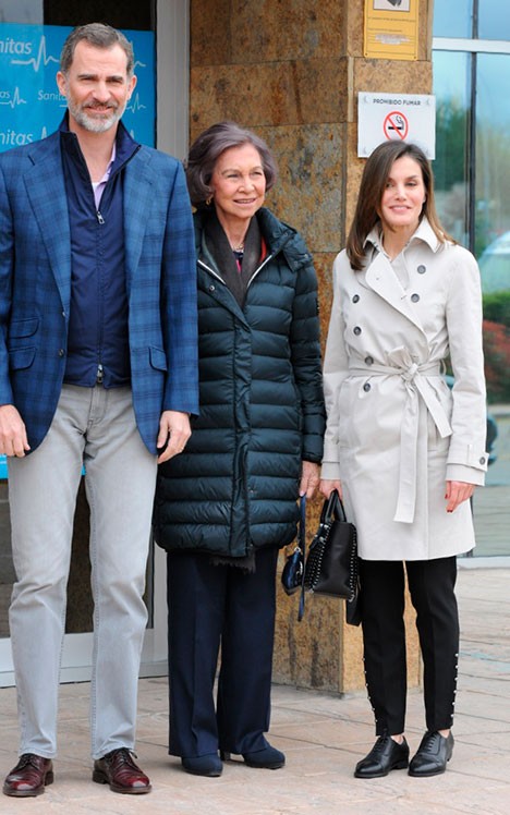 don-felipe-ha-acudido-acompanado-de-la-reina-letizia-y-la-reina-sofia