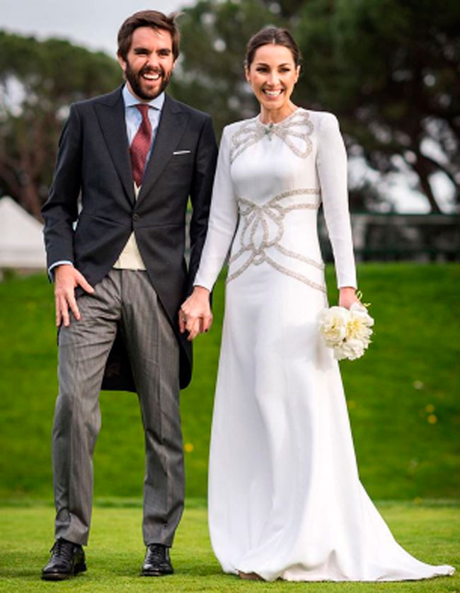 el-vestido-al-completo