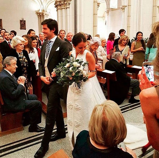 ignacio-gonzalez-ha-llevado-a-su-hija-al-altar