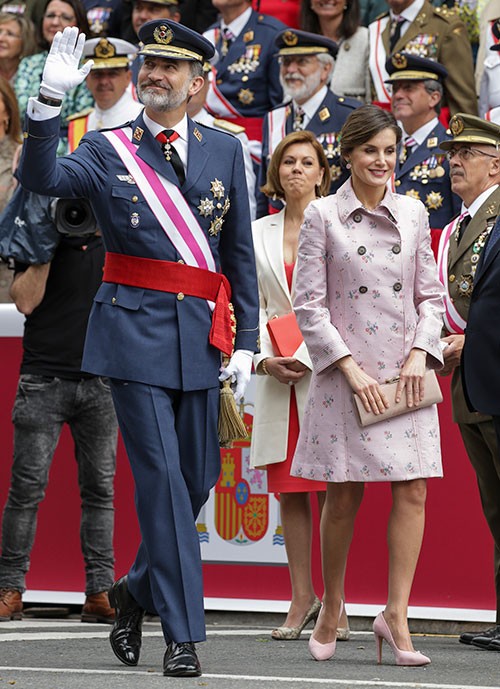 los-reyes-han-presidido-el-dia-de-las-fuerzas-armadas