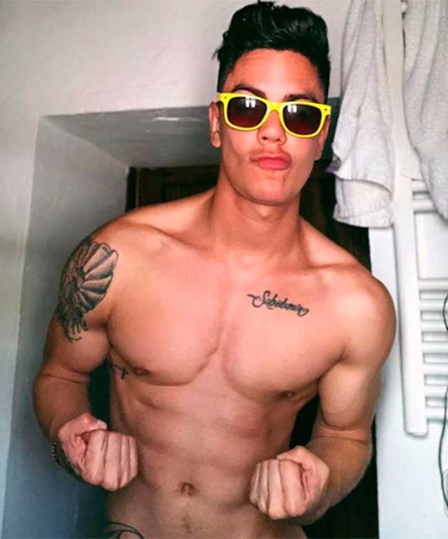 abran-paso-a-angel-cruz-una-de-las-perlas-del-cine-erotico-gay