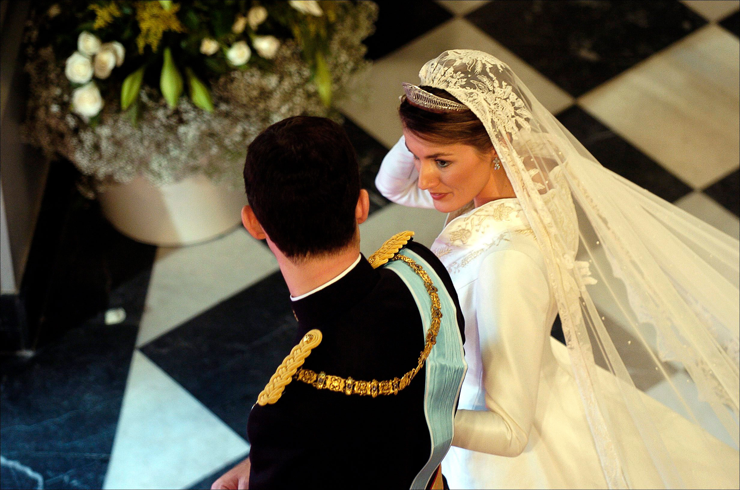 felipe-y-letizia-durante-su-enlace