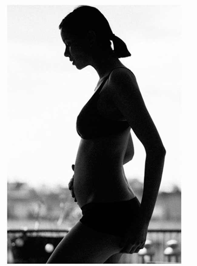 Dafne Fernández presume de un cada vez más avanzado embarazo