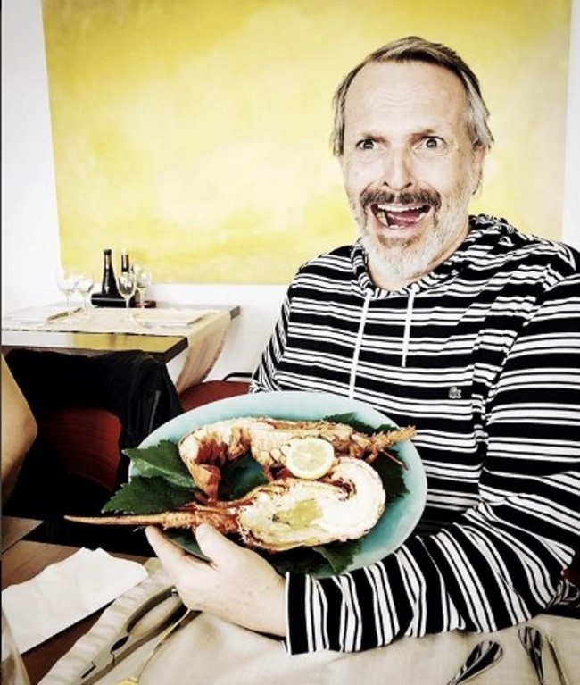 ademas-de-vivir-en-una-de-las-zonas-mas-lujosas-de-panama-a-miguel-bose-tambien-le-gusta-comer-exquisiteces-en-los-mejores-restaurantes