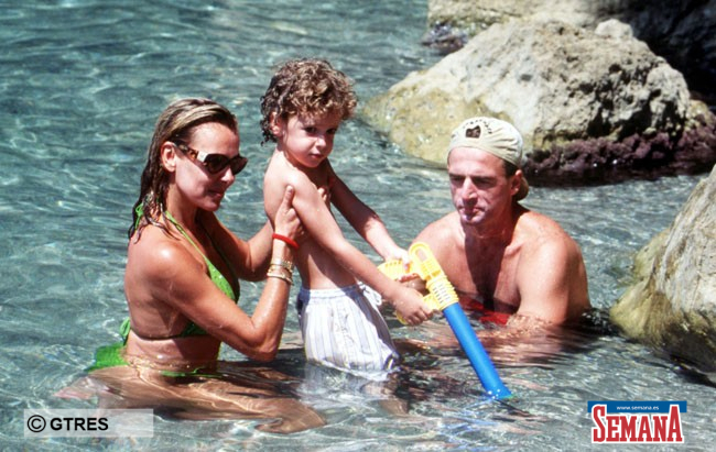 nacio-en-el-seno-de-una-familia-muy-famosa