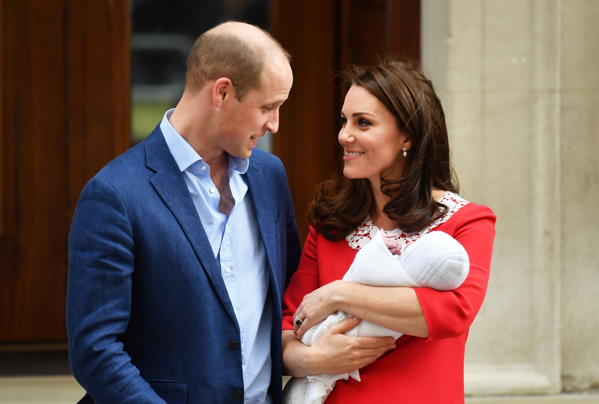 ya-hay-fecha-para-la-reaparicion-del-tercer-hijo-de-los-duques-de-cambridge