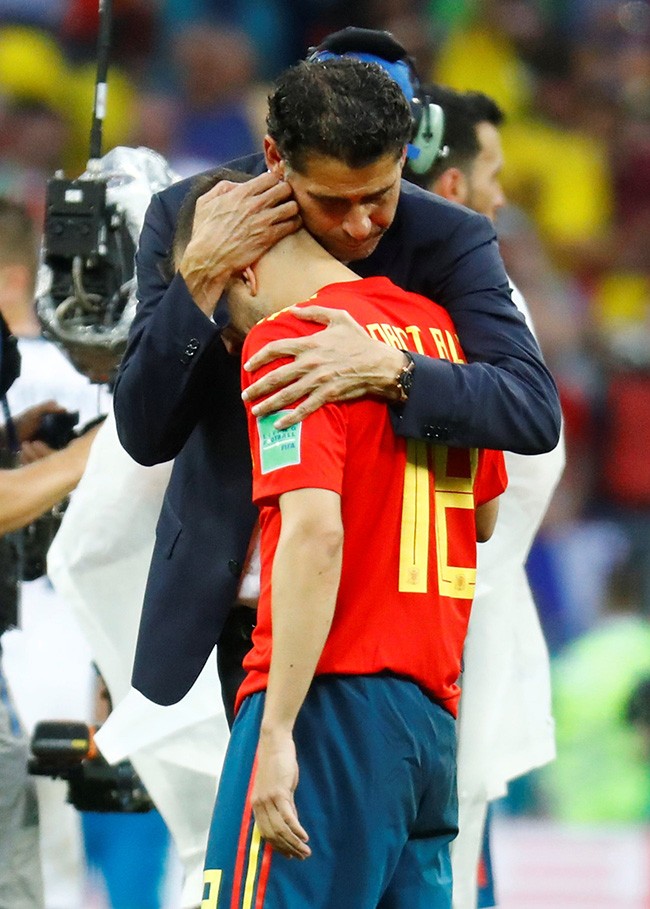 los-chicos-de-la-seleccion-espanola-de-futbol-se-dejaron-la-piel-contra-rusia-pero-no-pudo-ser