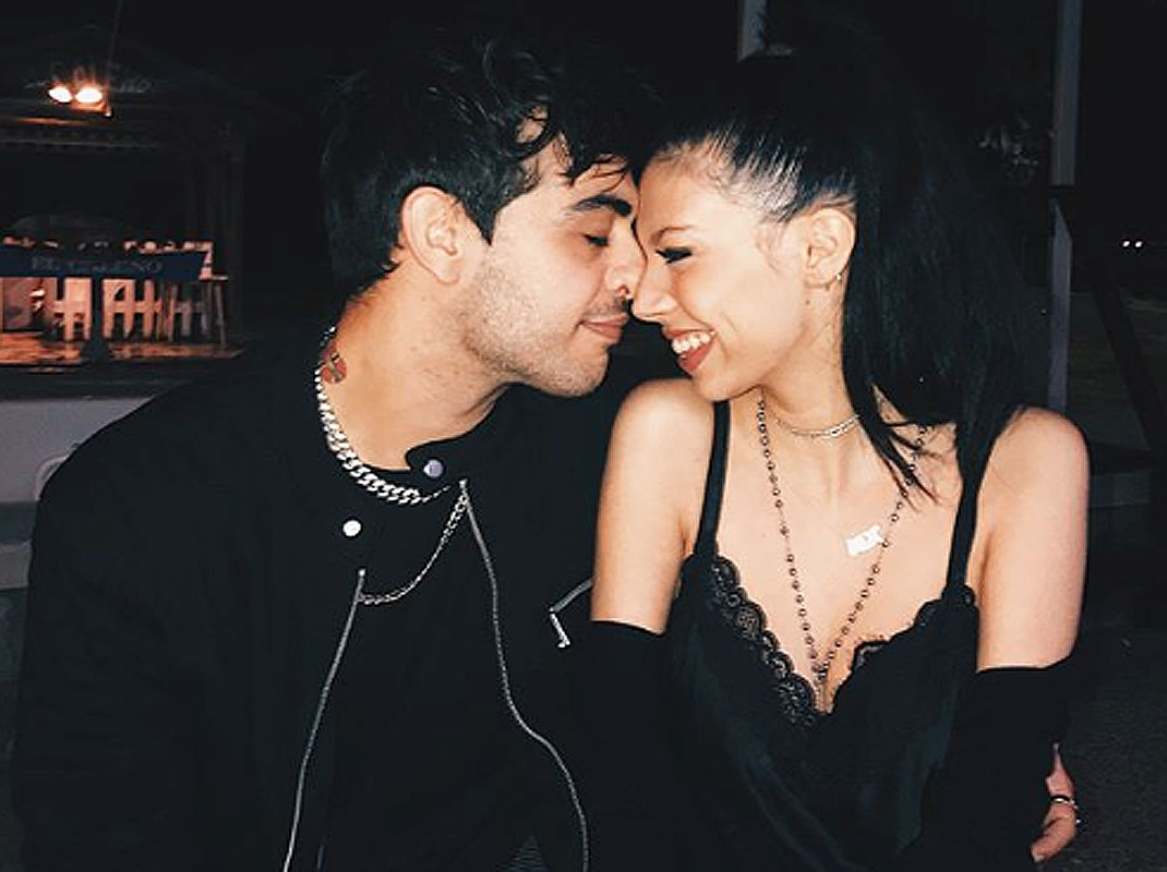 Alejandra Rubio y su novio, en una imagen de Instagram