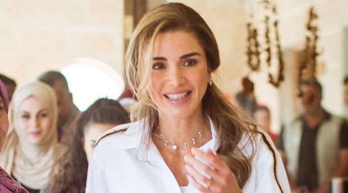 El comunicado de Rania de Jordania explicando sus gastos en moda