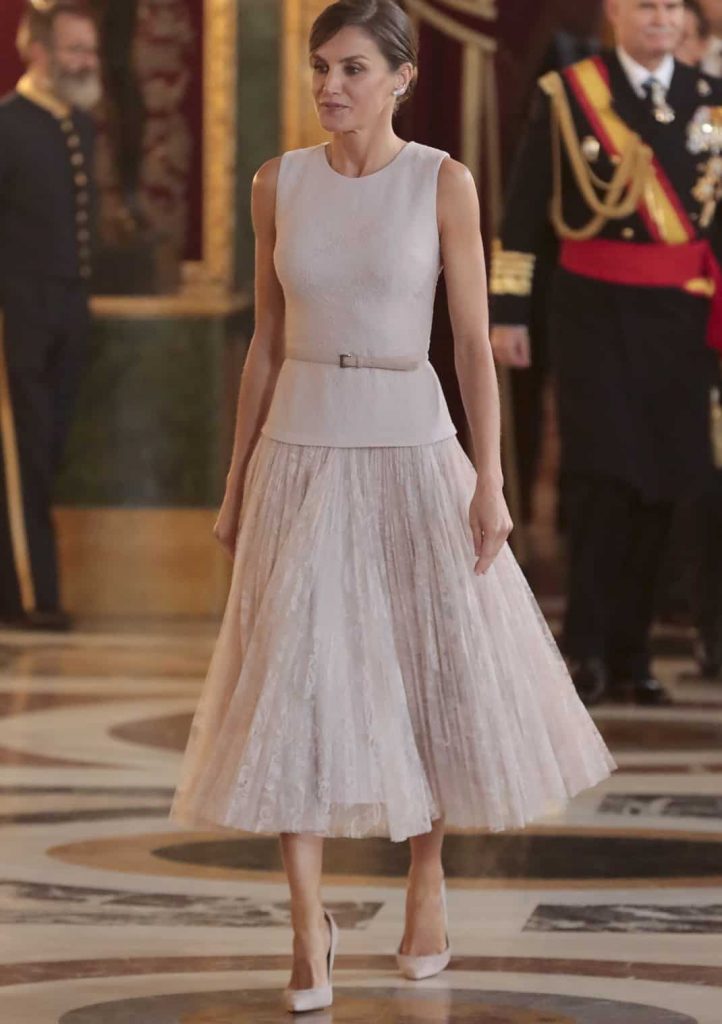 La Reina Letizia vestida de Varela