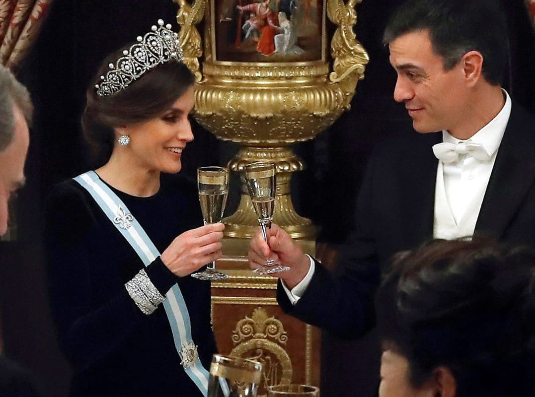 La Reina Letizia y Pedro Sánchez