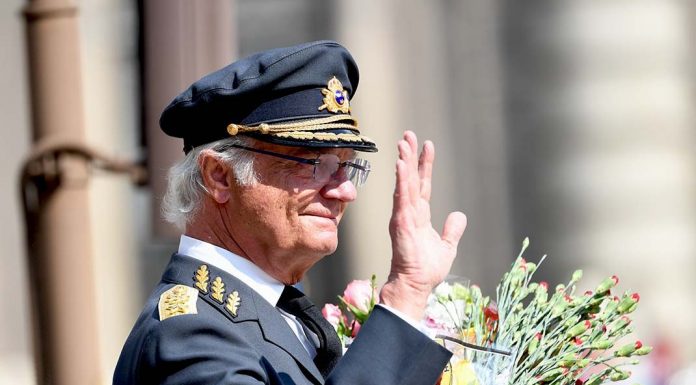 Todas las fotos del cumpleaños del rey Carlos Gustavo de Suecia