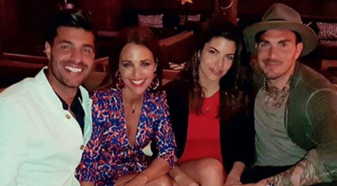 Paula Echevarría de cena con los amigos de Miguel Torres en Marbella
