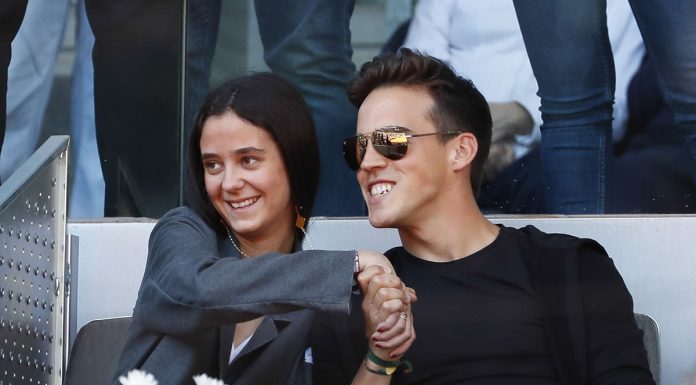 Victoria Federica y Gonzalo Caballero, tarde de miradas, risas y complicidad en el tenis