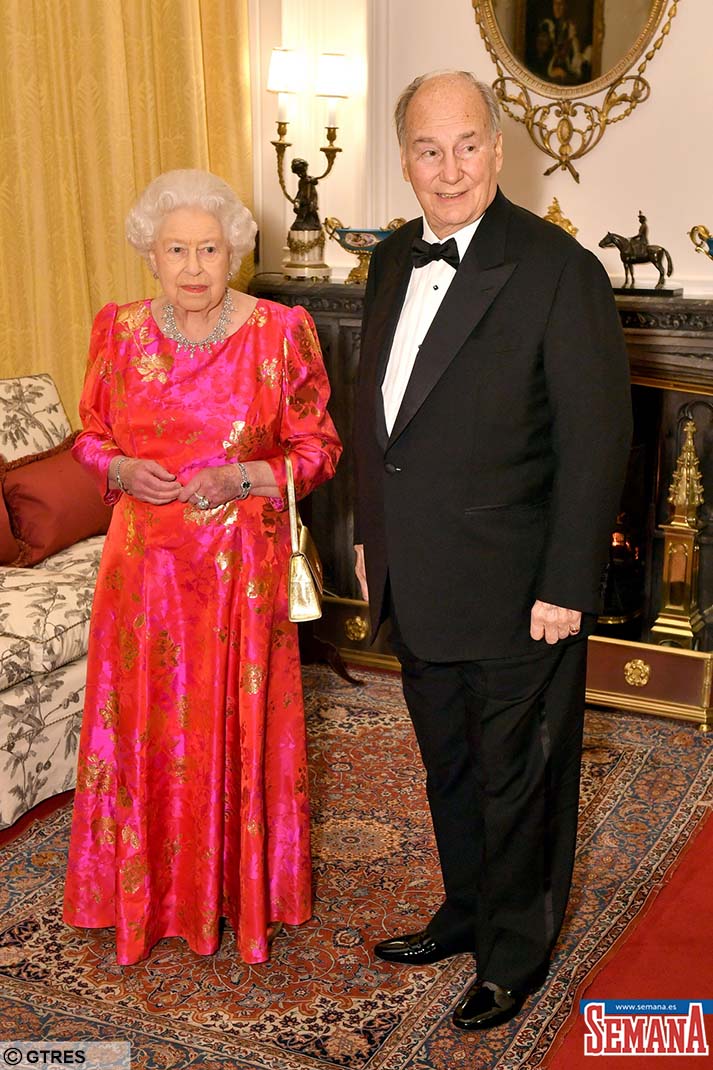 Queen Elizabeth II and the Aga Khanat WindsorCastle, during a reception