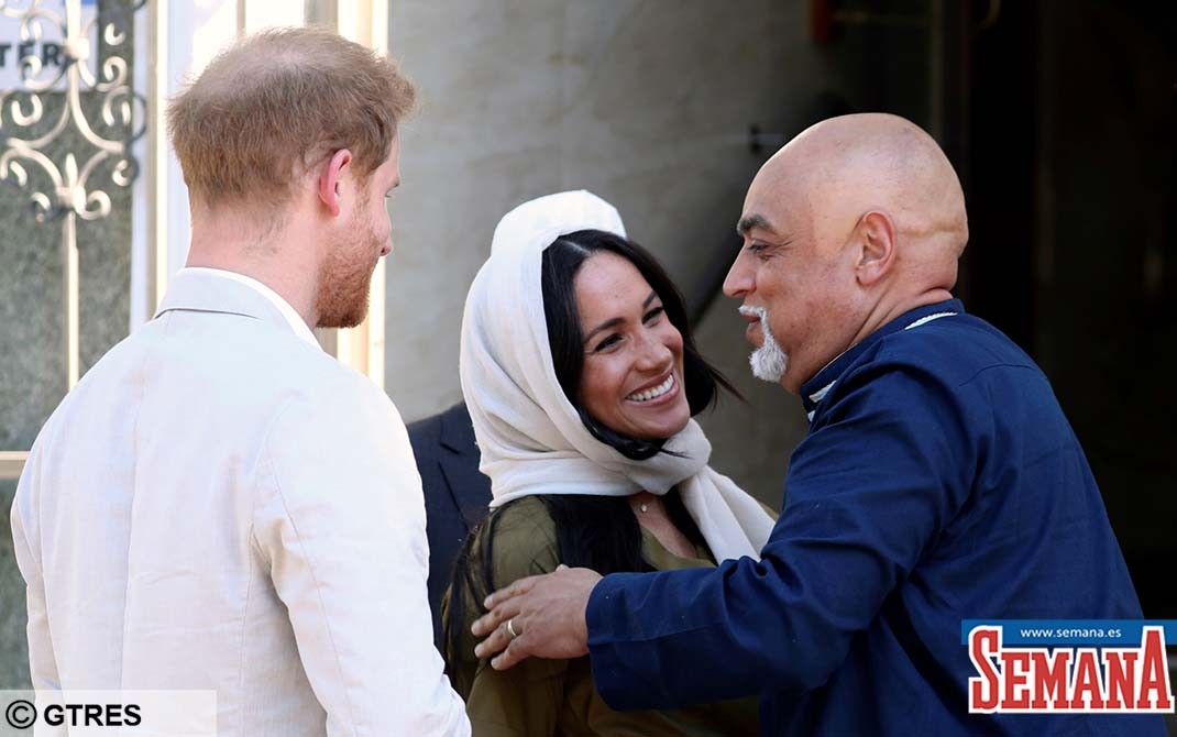 The Duke and Duchess of Sussex, Prince Harry and his wife Meghan, arrive at Auwal Mosque, the first and oldest mosque in South Africa, in the Bo Kaap district of Cape Town, South Africa, September 24, 2019. *** Local Caption *** .