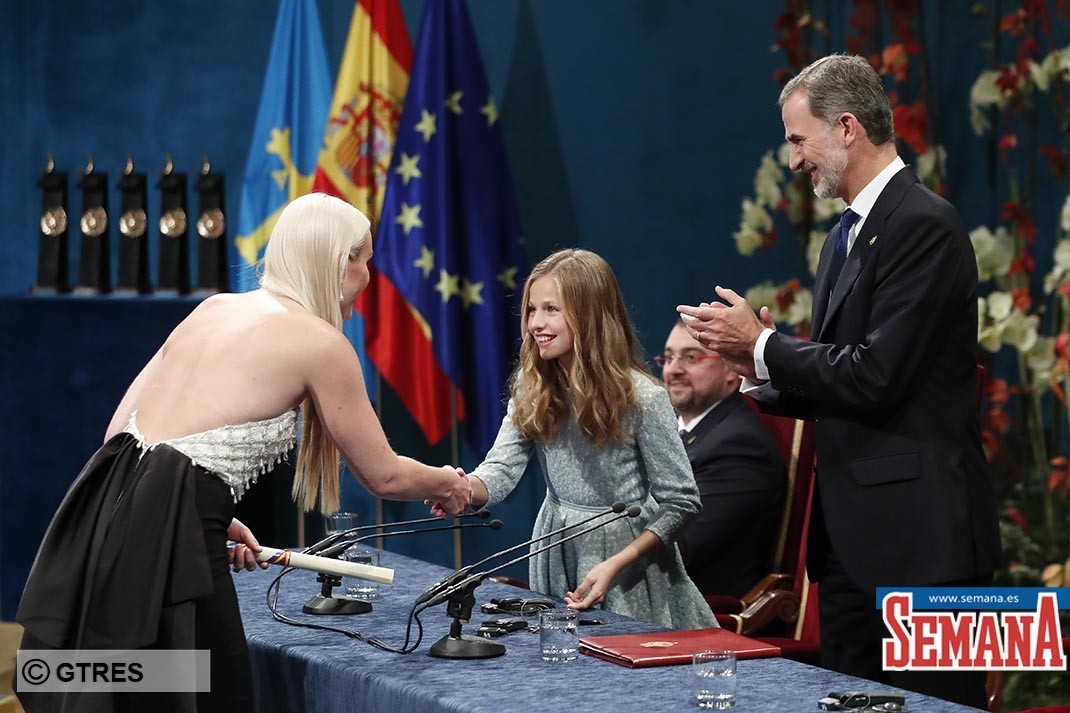 Spanish King Felipe VI and Princess of Asturias Leonor de Borbon with Lindsey Vonn during the delivery of the Princess of Asturias Awards 2019 in Oviedo, on Friday 18 October 2019.