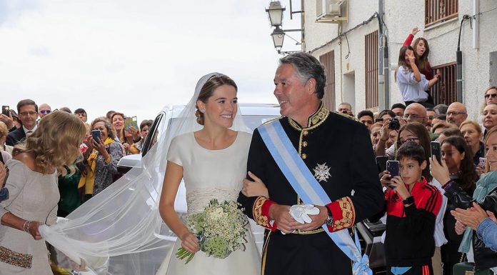 La hija de José María Michavila, Irene, se ha casado en Candeleda