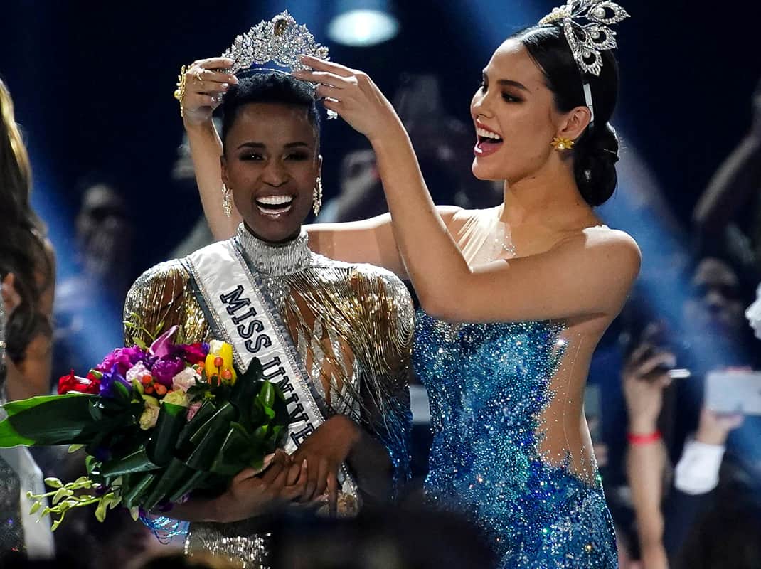 Zozibini Tunzi, nueva Miss Universo 2019
