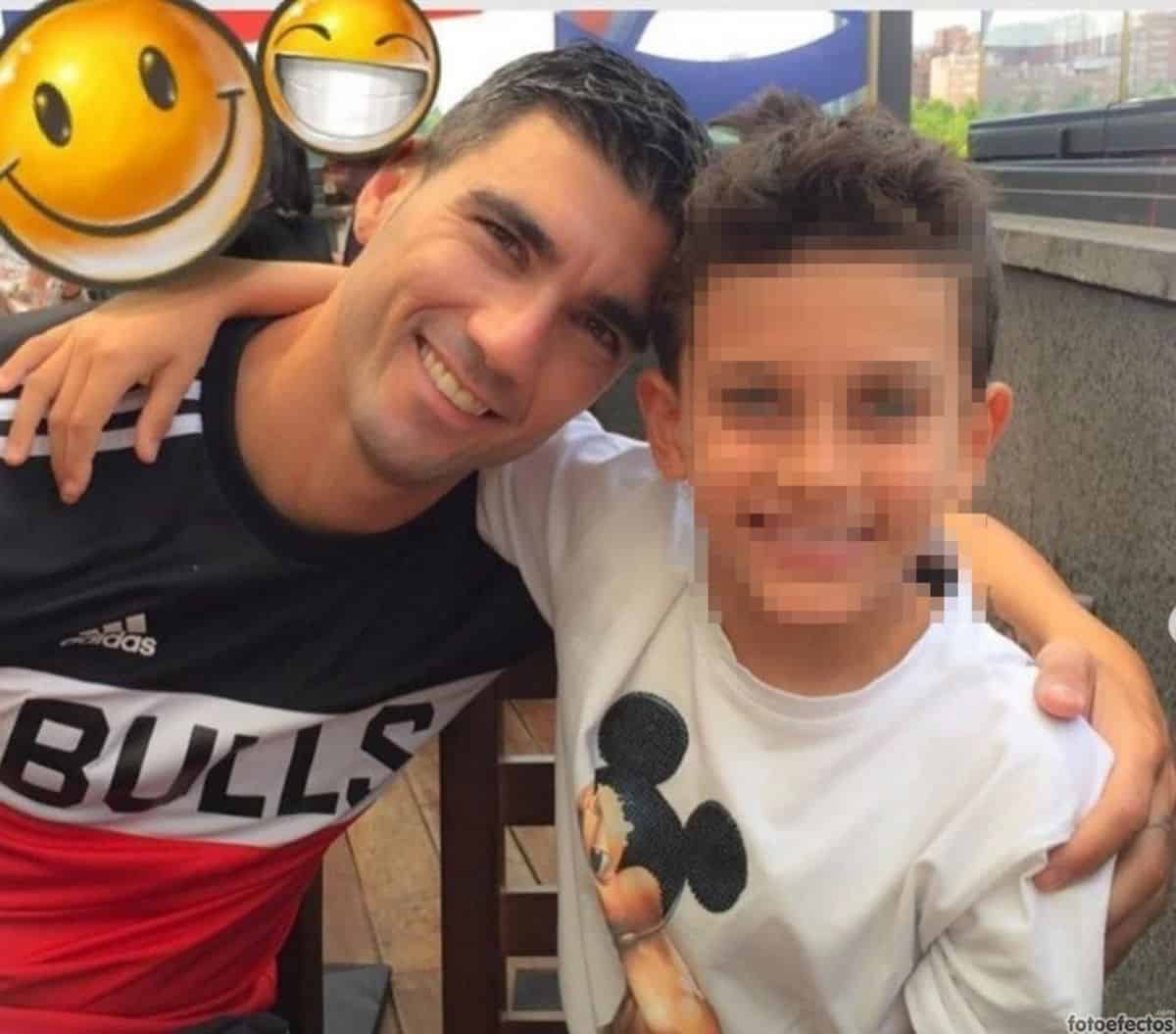 José Antonio junto a su hijo (Foto: Instagram)