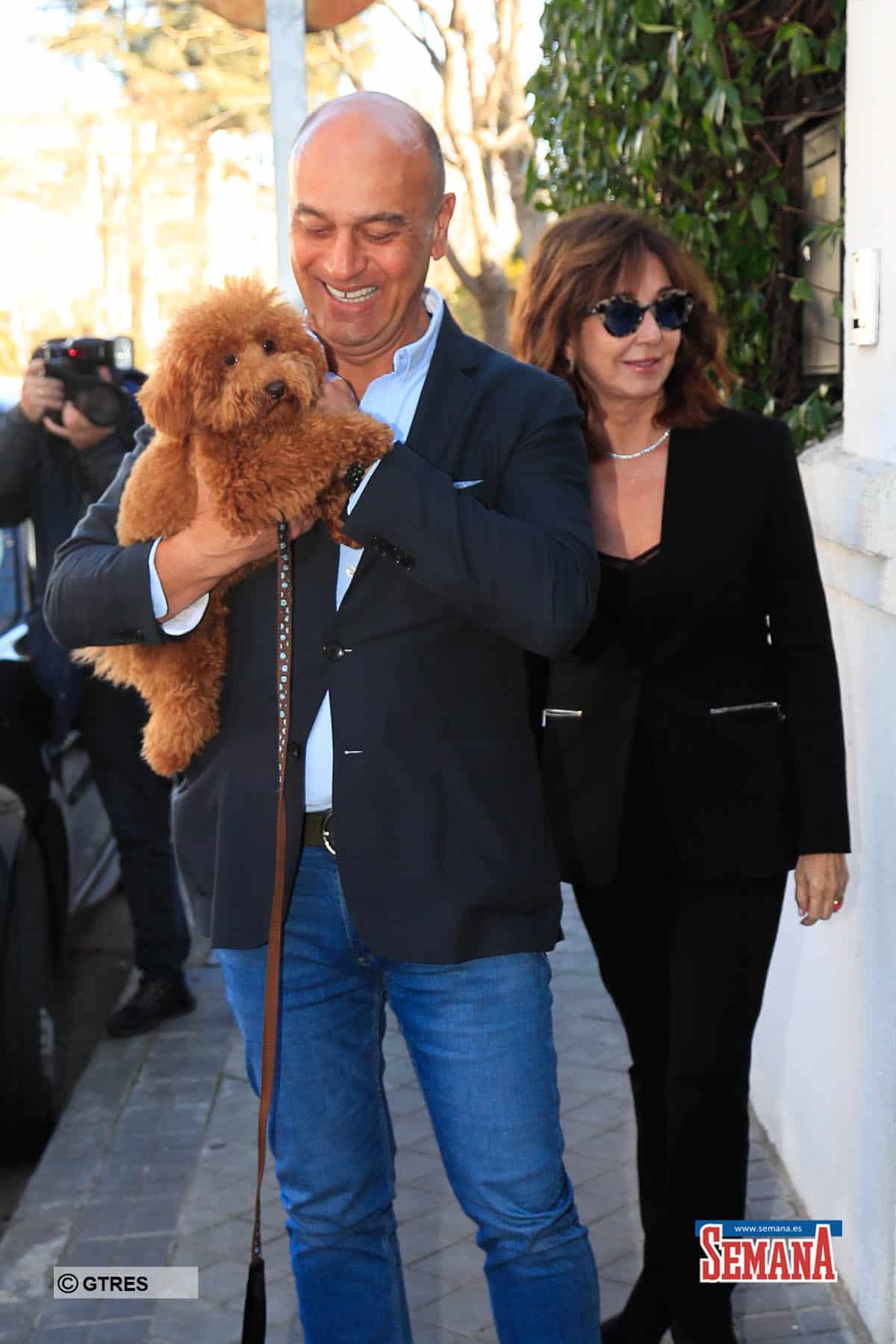 Ana Rosa Quintana celebrates her birthday with her husband Juan Muñoz and her dog. Madrid January 12, 2020