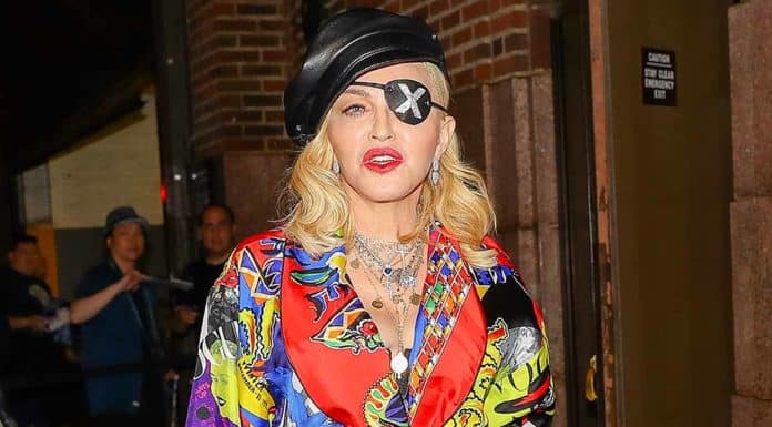 La última extravagancia de Madonna de cara a sus nuevos conciertos: prohibido los móviles
