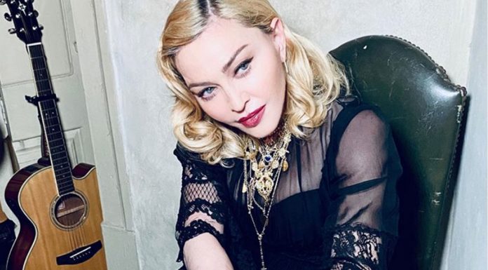 Madonna llora la muerte de un amigo, víctima del coronavirus