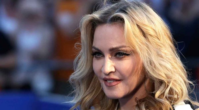Madonna desvela que ha superado el coronavirus y dona un millón de dólares para la vacuna