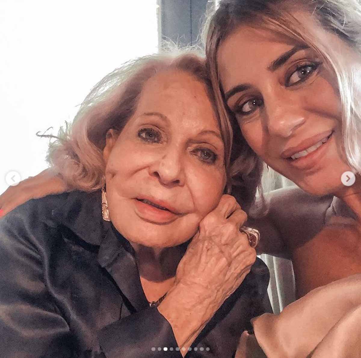 La emotiva carta (con fotos inéditas) de Elena Tablada a su abuela tras su muerte