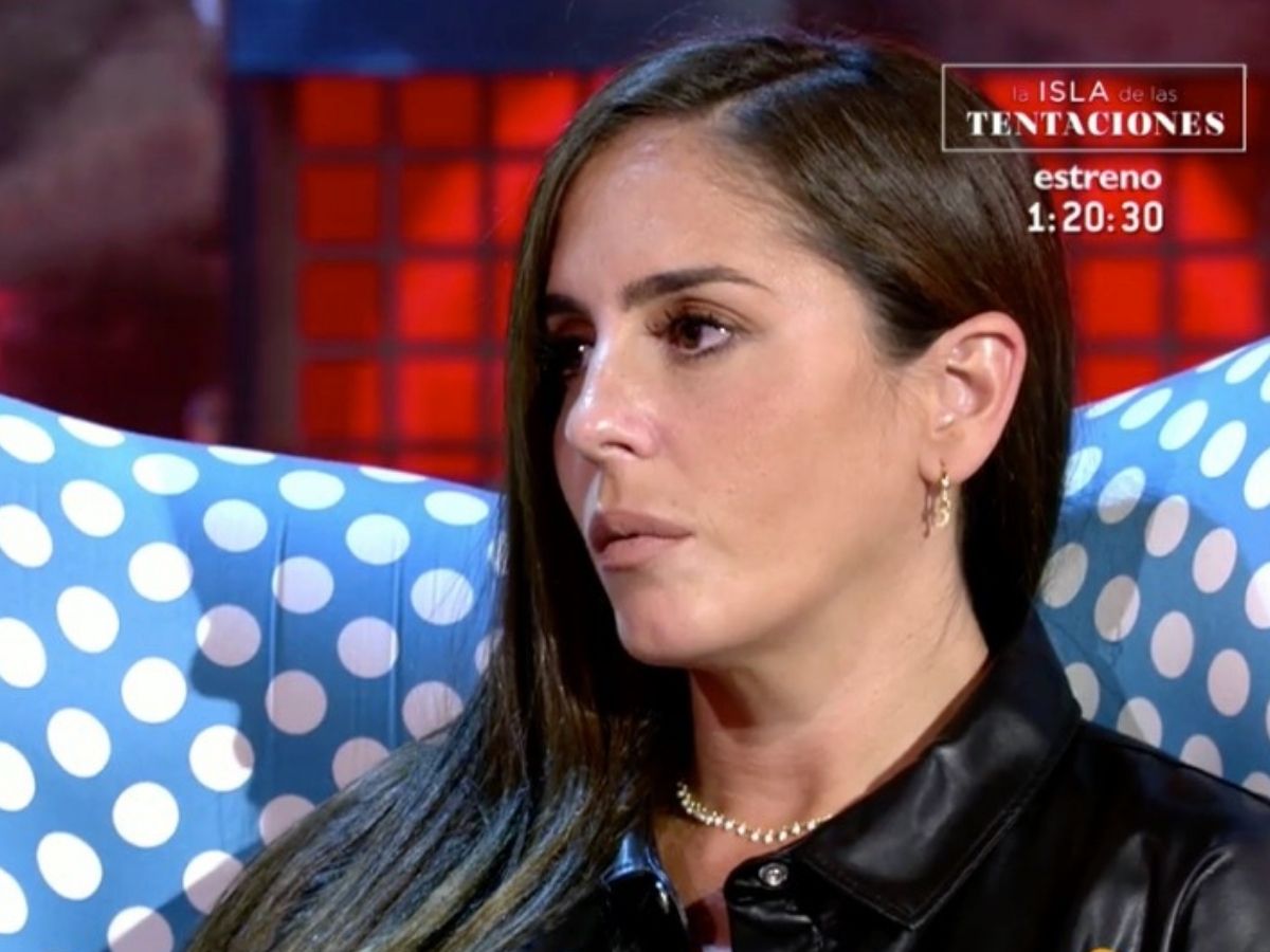 María Patiño, entre lágrimas, pide perdón a Anabel Pantoja