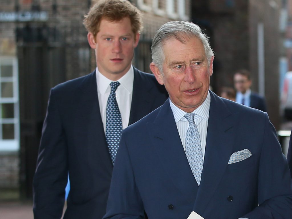 El último gran feo del príncipe Harry a su padre, el príncipe Carlos, amparado por Meghan Markle
