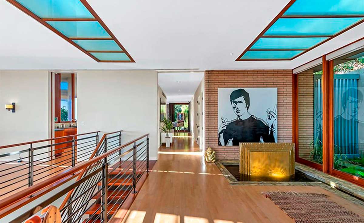 Zac Efron vende su espectacular mansión de Los Ángeles por 6 millones de dólares