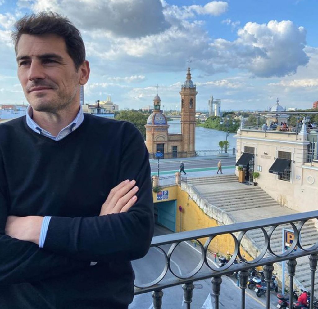 Iker Casillas se escapa a Sevilla tras anunciar su separación de Sara Carbonero