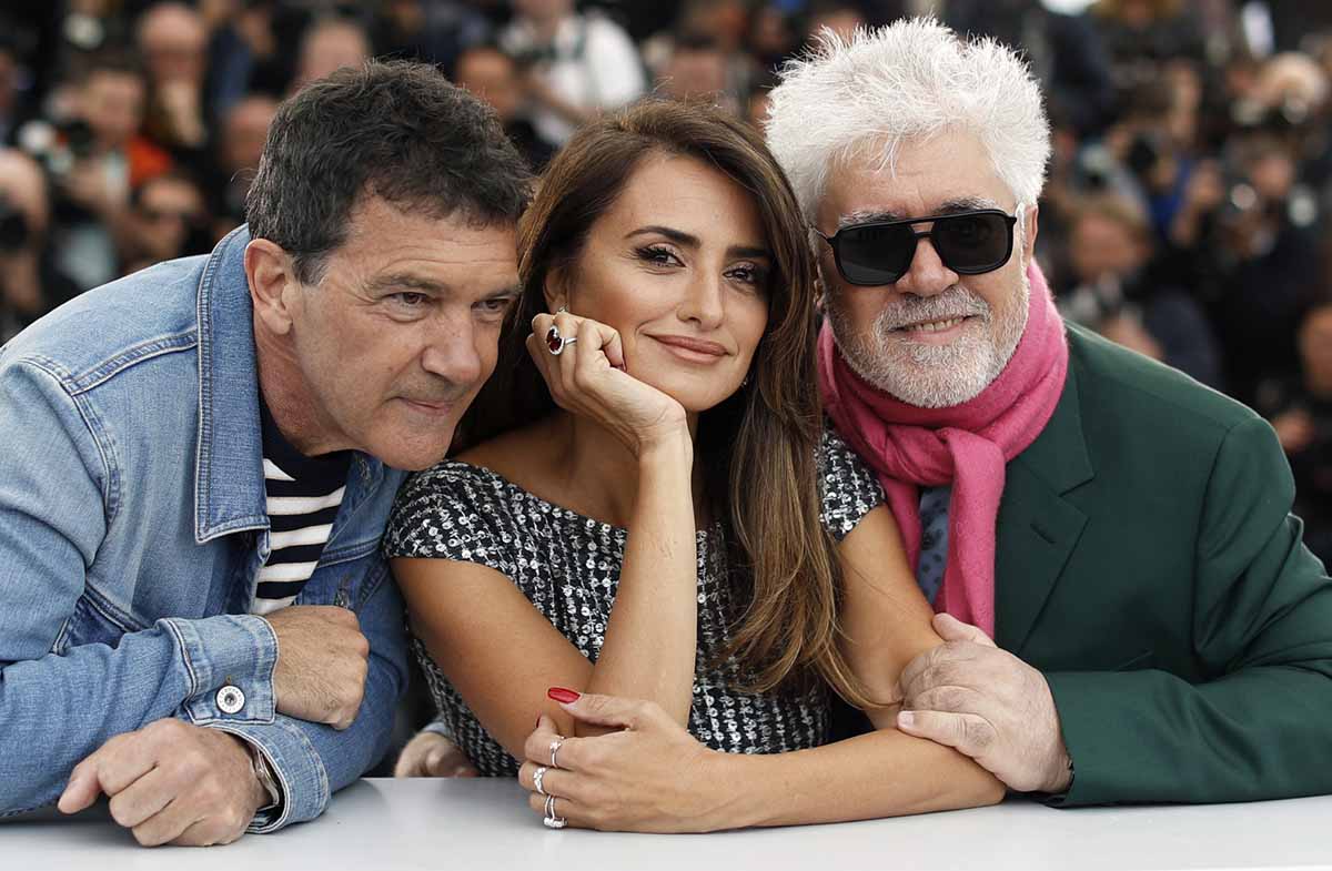 Director Pedro Almodovar and cast members Penelope Cruz and Antonio Banderas at photocall for the movie  " Pain and Glory (Dolor y Gloria) " during the 72nd Cannes International Film festival. On may 18th 2019