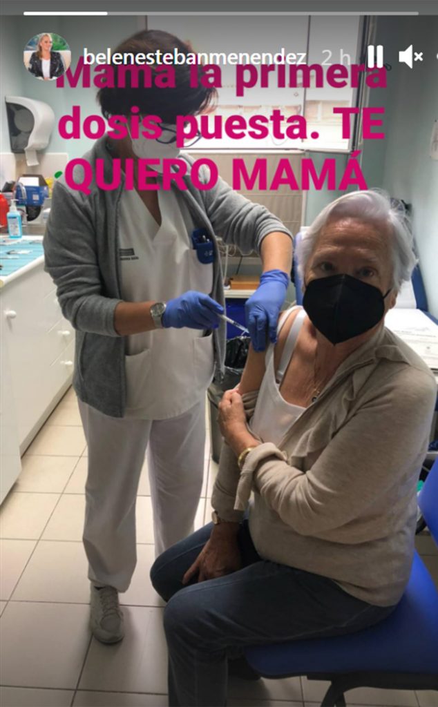 Belén Esteban respira aliviada: su madre ya ha sido vacunada contra el coronavirus
