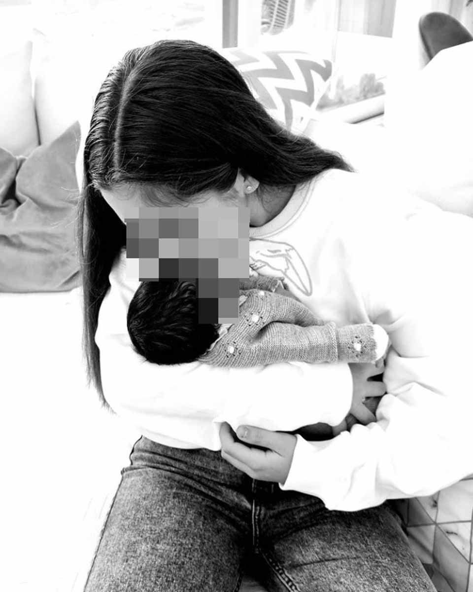 La reprimenda de Paula Echevarría a su hija Daniella tras dar a luz a su hijo: "No me lo deja"