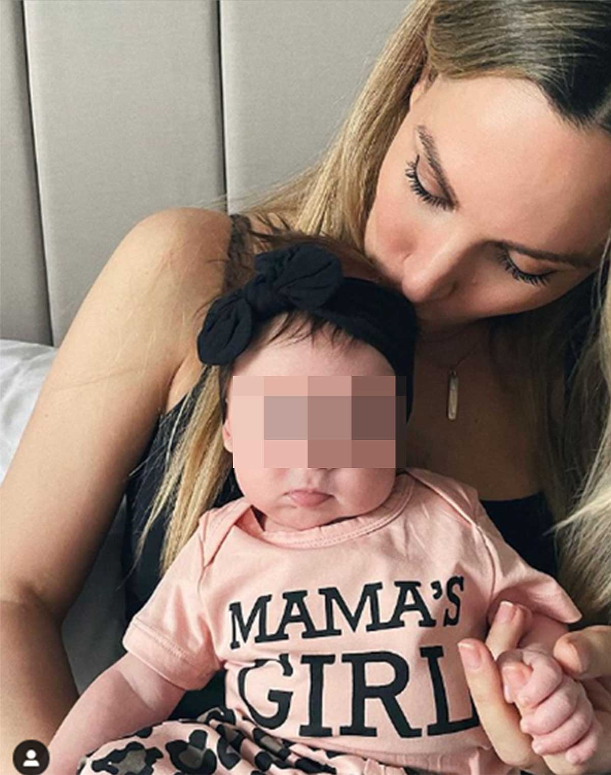 Edurne comparte una foto inédita de su hija cuando está a punto de cumplir dos meses