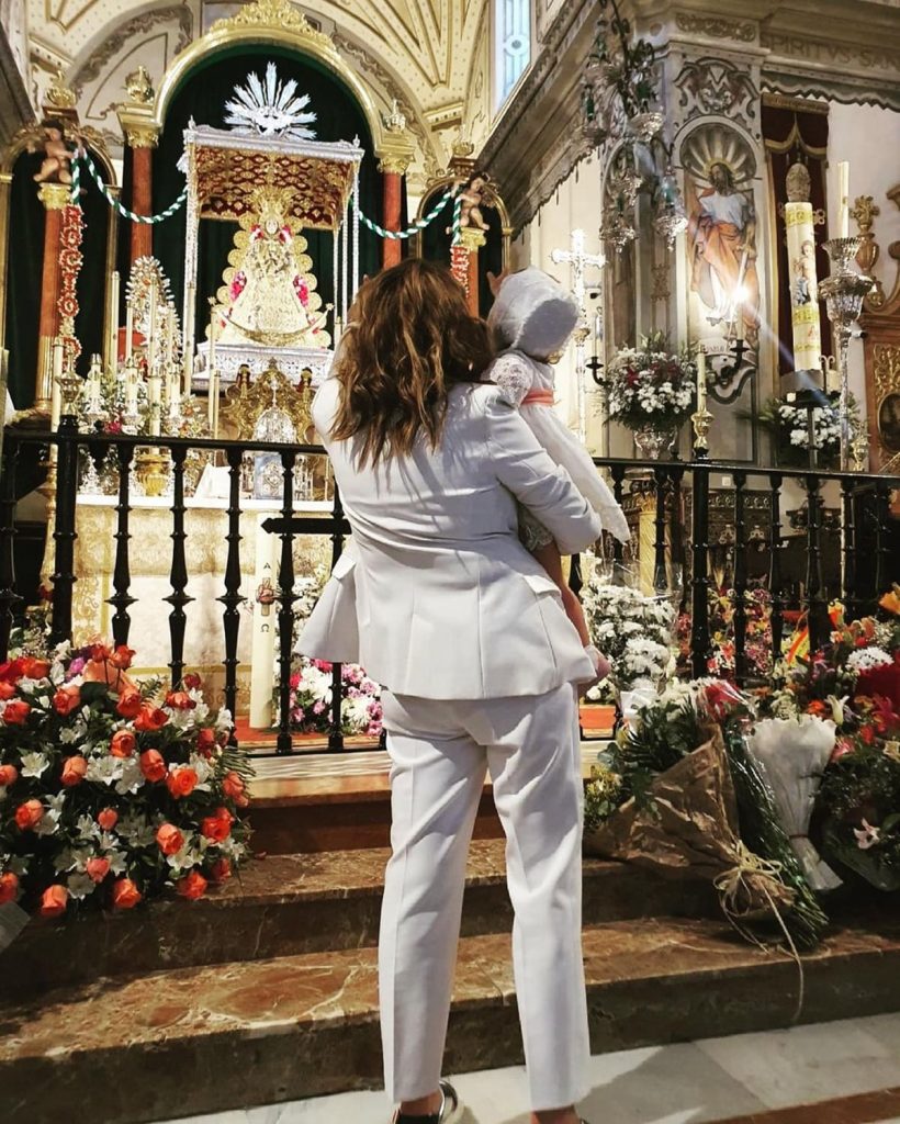 Toñi Moreno celebra el bautizo de su hija Lola: "Cumplimos un sueño"