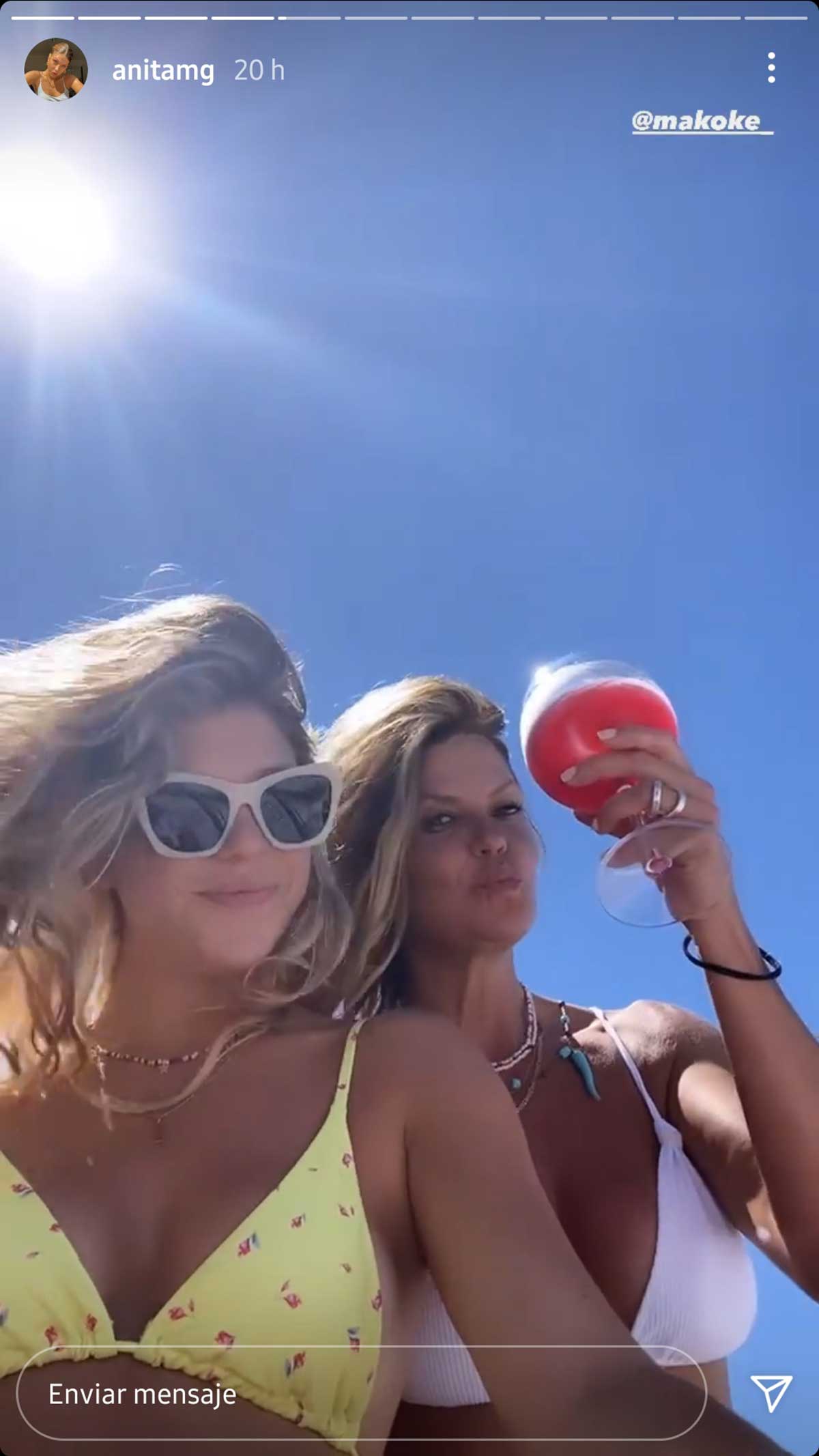 Anita Matamoros y Makoke se lo pasan en grande en sus vacaciones en Ibiza