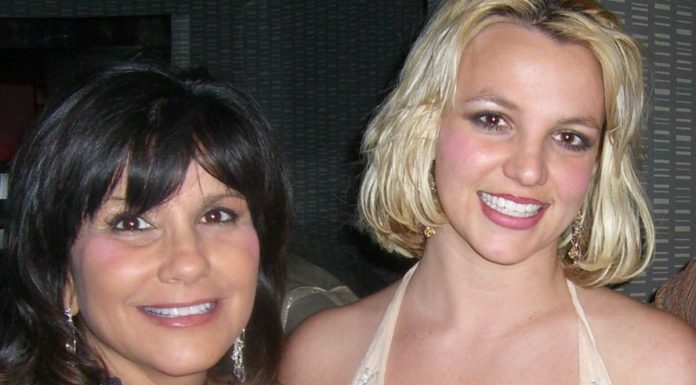 La madre de Britney Spears reclama la libertad de su hija