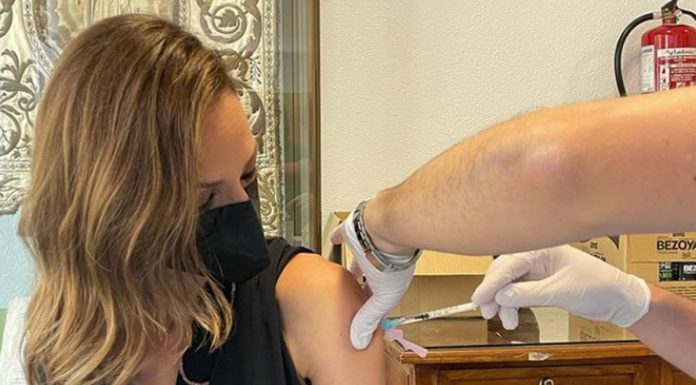 Fotos del día: Eva González recibe la vacuna contra el coronavirus y sus seguidores aplauden su reflexión